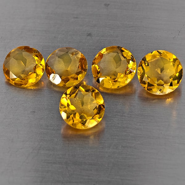 Natural Yellow Citrine 6.31 Ct. 5 Pcs Round Shape 7.2 Mm Gemstone from Brazil: Product ID: 801815469 Product Name: Natural Citrine Weight: 6.31 CT. Size: 7.2 x 7.2 x 4.8 MM. Shape: Round Shape Color: Yellow Clarity:VSI Luster: Good Gems Origin: Brazil Treatment: Unheated Crystal