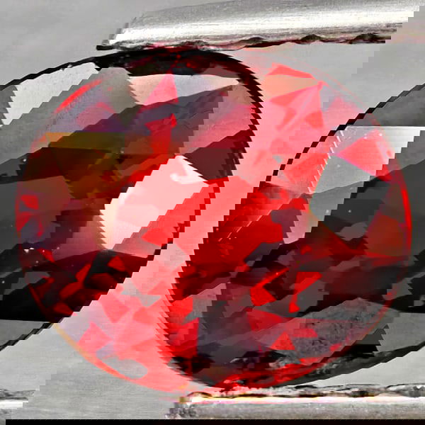 Natural Orangish Red Spessartine Garnet 1.08 Ct. Oval Shape 6.2 x 5.5 Mm Gemstones From Namibia: Product ID: 802937195 Product Name: Natural Garnet Weight: 1.08 CT. Size: 6.2 x 5.5 x 3.5 MM. Shape: Oval Shape Color: Orangish Red Clarity:VSI Luster: Good Gems Origin: Namibia Treatment: Unheated Cr