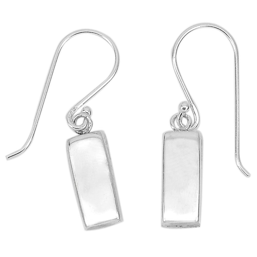 925 Sterling Silver Earrings Jewelry 1.31 Grams: Product ID: 205101272 Product Type: 925 Sterling Silver Fine Jewelry Jewelry Weight: 1.31 Grams. Gemstones Color: Silver Metal: Solid Silver 92.5%. Gemstone Detail: At Your Service: At Treasure of Gem