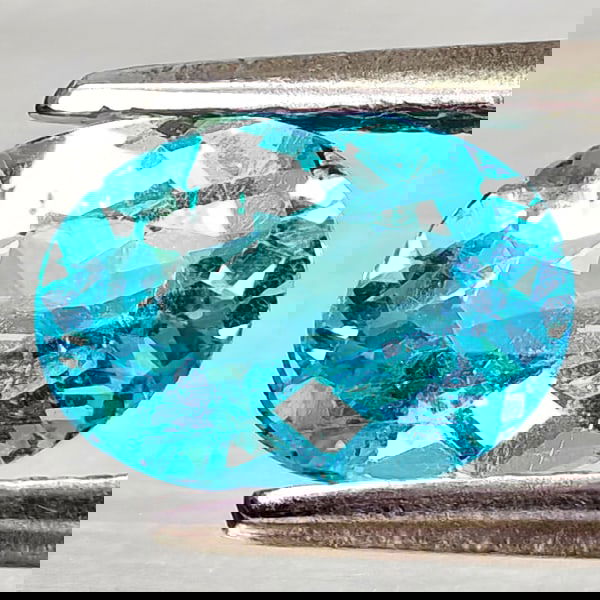 Natural Paraiba Color Apatite 0.84 Ct. Oval Shape 7.2 x 5.2 Mm Gemstones From Tanzania: Product ID: 800613698 Product Name: Natural Apatite Weight: 0.84 CT. Size: 7.2 x 5.2 x 3.4 MM. Shape: Oval Color: Neon Blue Clarity:VSI Luster: Good Gems Origin: Tanzania Treatment: Unheated Crystal S