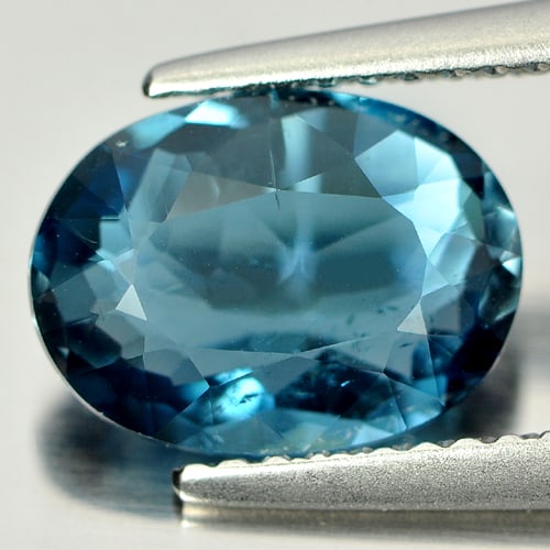 Natural London Blue Topaz 2.46 Ct. Oval Shape 10 x 7.4 Mm Gemstone From Brazil: Product ID: 807153572 Product Name: Natural Blue Topaz Weight: 2.46 CT. Size: 10 x 7.4 x 3.9 MM. Shape: Oval Color: London Blue Clarity:SI Luster: Good Gems Origin: Brazil Treatment: Treated Crystal S