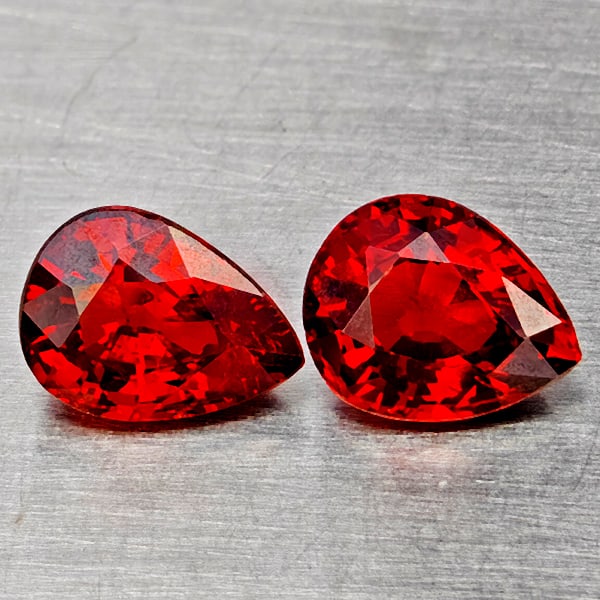 Natural Orangish Red Spessartine Garnet 1.94 Ct. 2Pcs Pear Shape 6.8 x 5 Mm Gemstones From Namibia (1 of 3)