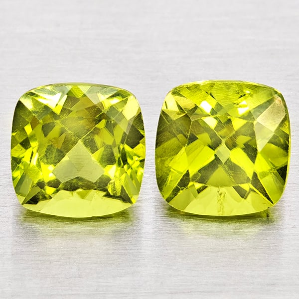 Natural Green Peridot 2.24 Ct. 2Pcs Cushion Shape 6 Mm Gemstones From Pakistan: Product ID: 805317382 Product Name: Natural Peridot Weight: 2.24 CT. Size: 6 x 6 x 4.4 MM. Shape: Cushion Shape Color: Green Clarity:VSI - SI1 Luster: Good Gems Origin: Pakistan Treatment: Unheated Cr