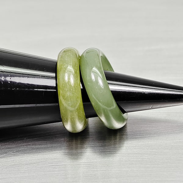 Natural Multi Color Jade 26.08 Ct. 2 Pcs Round Cabochon Rings Size 4.5 Gemstones From Burma: Product ID: 819814676 Product Name: Natural Gemstones Weight: 26.08 CT. Size: 21 x 15 MM. Shape: Round Cabochon Color: Multi-Color Clarity:Opaque Luster: Good Gems Origin: Burma Treatment: Unheated Cr