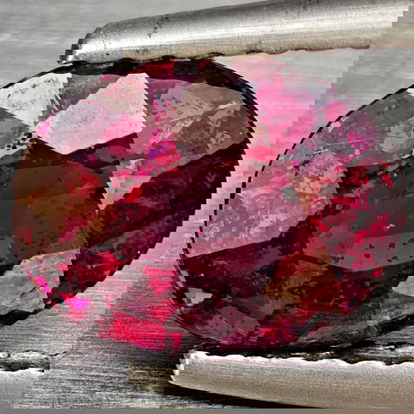 Natural Purplish Red Rhodolite Garnet 1.94 Ct. Oval Shape 8.4 x 6.4 Mm Gemstone From Madagascar: Product ID: 802937802 Product Name: Natural Rhodolite Weight: 1.94 CT. Size: 8.4 x 6.4 x 4.6 MM. Shape: Oval Shape Color: Purplish Red Clarity:SI1 Luster: Good Gems Origin: Madagascar Treatment: Unhea