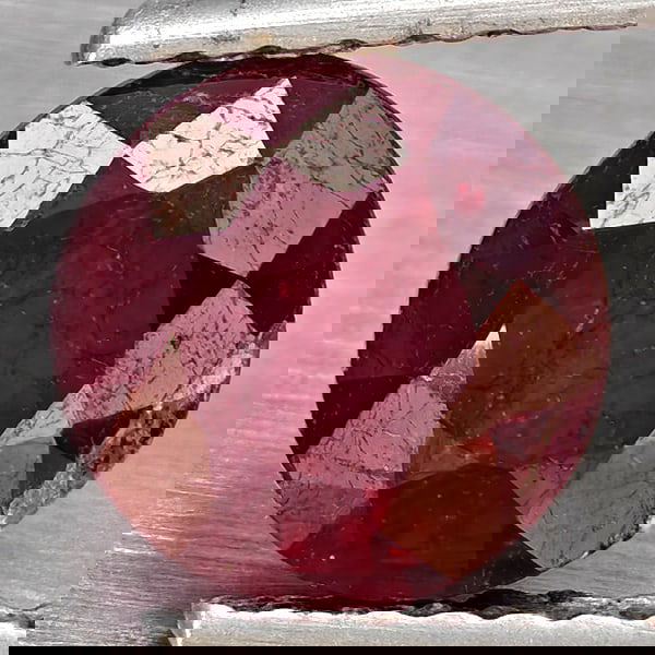 Natural Pinkish Red Ruby 1.94 Ct. Round Shape 6.8 Mm Gemstone From Madagascar (1 of 3)