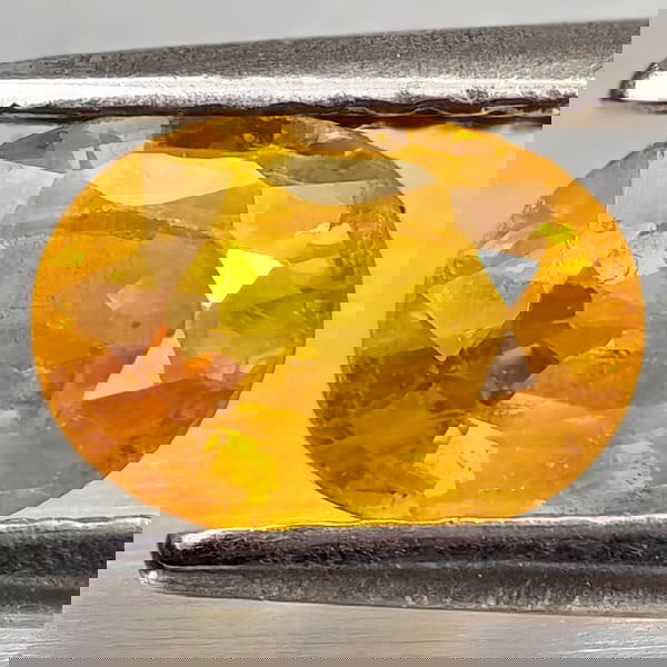 Natural Yellow Sapphire 1.07 Ct. Oval Shape 7 x 5.1 Mm Gemstone From Thailand: Product ID: 806162582 Product Name: Natural Yellow Sapphire Weight: 1.07 CT. Size: 7 x 5.1 x 3.4 MM. Shape: Oval Color: Yellow Clarity:VSI - SI1 Luster: Good Gems Origin: Thailand Treatment: Heated Cr
