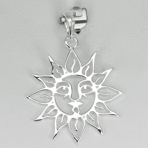 925 Sterling Silver Sun Pendant Jewelry 27 x 25 Mm. 1.80 Grams (1 of 3)
