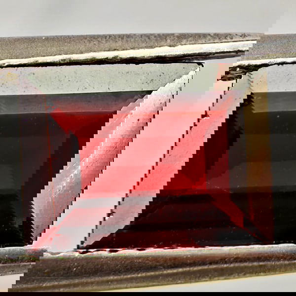 Natural Orangish Red Garnet 1.71 Ct. Baguette Shape 7.9 x 5.9 Mm Gemstone From Tanzania (1 of 3)