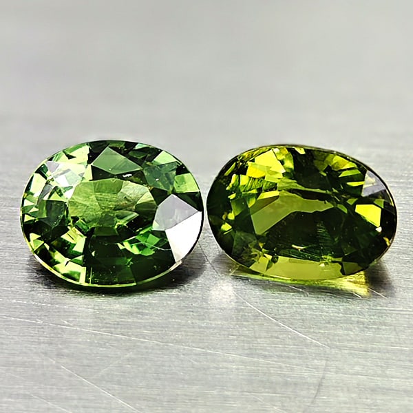 Natural Green Sapphire 1.16 Ct. 2 Pcs. Oval Shape 5.8 x 4.1 Mm Gemstones From Thailand (1 of 3)