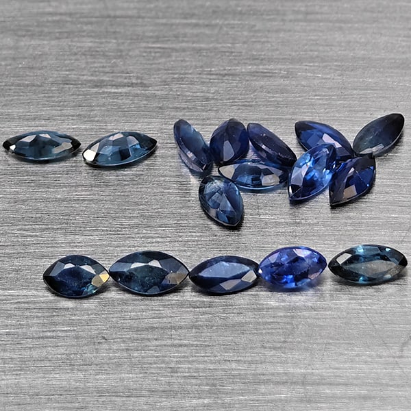 Natural Blue Sapphire 1.02 Ct. 16 Pcs Marquise Shape 3.5 x 1.8 Mm Gemstones from Thailand: Product ID: 806130426 Product Name: Natural Blue Sapphire Weight: 1.02 CT. Size: 3.5 x 1.8 x 1.2 MM. Shape: Marquise Shape Color: Blue Clarity:SI1 Luster: Good Gems Origin: Thailand Treatment: Heated