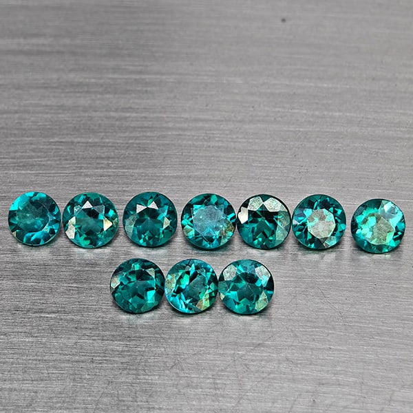Natural Bluish Green Topaz 3.37 Ct. 10 Pcs Round Shape 4.1 Mm Gemstone from Brazil: Product ID: 807168828 Product Name: Natural Topaz Weight: 3.37 CT. Size: 4.1 x 4.1 x 2.6 MM. Shape: Round Color: Bluish Green Clarity:SI1 Luster: Good Gems Origin: Brazil Treatment: Treated Crystal St