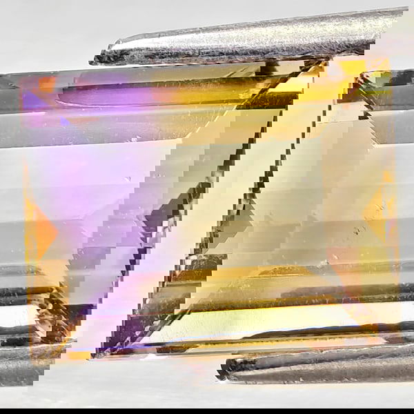 Natural Bi Color Ametrine 2.31 Ct. Octagon Shape 8.7 x 6.8 Mm Gemstone From Bolivia: Product ID: 800408382 Product Name: Natural Ametrine Weight: 2.31 CT. Size: 8.7 x 6.8 x 5 MM. Shape: Octagon Color: Bi Color Clarity:VSI - SI1 Luster: Good Gems Origin: Bolivia Treatment: Unheated Cry