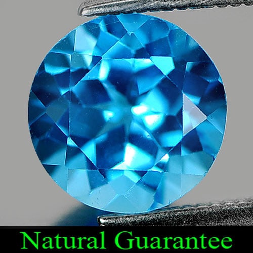 Natural Swiss Blue Topaz 3.35 Ct. Round Shape 8.9 Mm Gemstone from Brazil: Product ID: 807158462 Product Name: Natural Blue Topaz Weight: 3.35 CT. Size: 8.9 x 8.9 x 6 MM. Shape: Round Color: Swiss Blue Clarity:IF Luster: Very Good Gems Origin: Brazil Treatment: Treated Cryst
