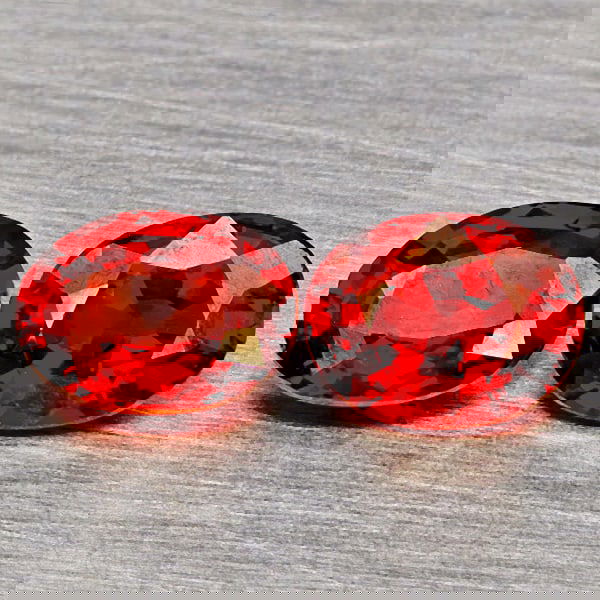 Natural Orangish Red Spessartine Garnet 1.53 Ct. 2Pcs Oval Shape 6.4 x 4.6 Mm Gemstones From Namibia (1 of 3)