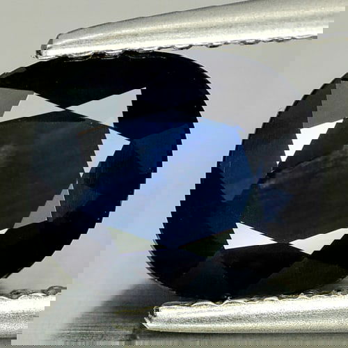 Natural Blue Sapphire 1.68 Ct. Oval Shape 8 x 7 Mm. Gemstone From Thailand (1 of 3)