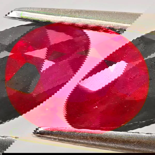 Natural Purplish Red Ruby 2.85 Ct. Oval Shape 9.1 x 7.2 Mm Gemstone From Madagascar (1 of 3)