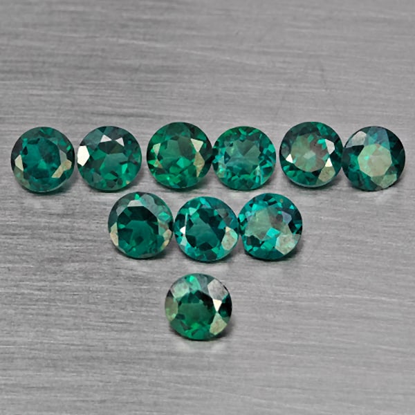 Natural Bluish Green Topaz 3.33 Ct. 10 Pcs Round Shape 4.2 Mm Gemstone from Brazil: Product ID: 807168835 Product Name: Natural Topaz Weight: 3.33 CT. Size: 4.2 x 4.2 x 3.1 MM. Shape: Round Color: Bluish Green Clarity:SI1 Luster: Good Gems Origin: Brazil Treatment: Treated Crystal St
