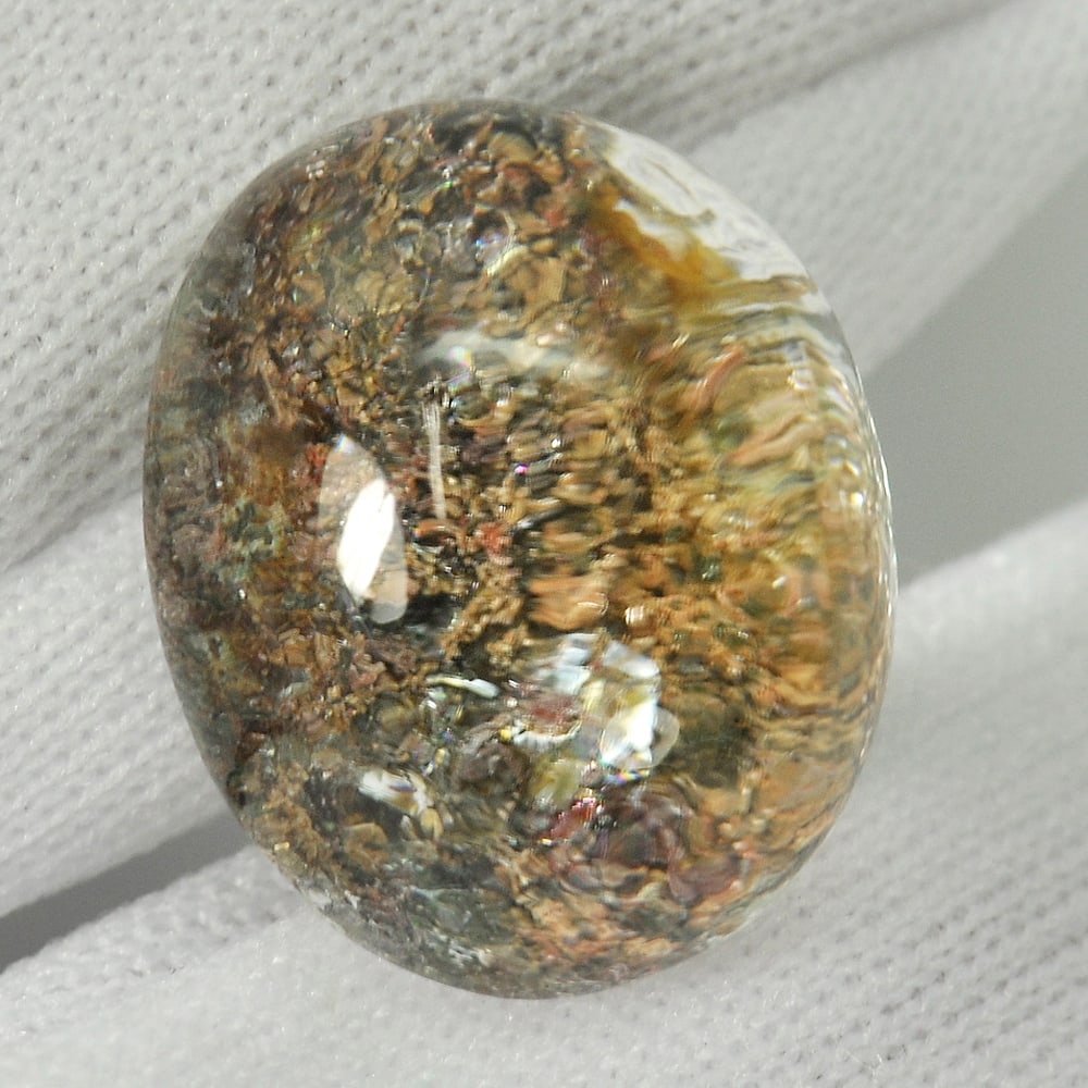 Natural Moss Quartz 16.43 Ct. Oval Cabochon Shape 16.8 x 13.6 Mm. Unheated Gemstone (1 of 3)