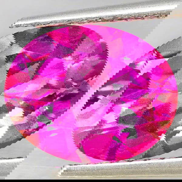 Natural Pink Topaz 2.89 Ct. Oval Shape 10 x 8 Mm Gemstone From Brazil (1 of 3)