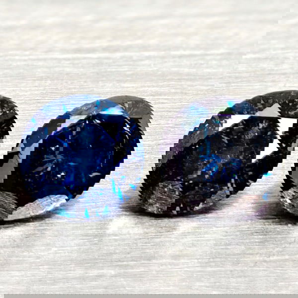 Natural Blue Loose Diamond 0.17 Ct. 2 Pcs Round Diamond Cut 2.7 Mm From Belgium: Product ID: 502100370 Product Name: Natural Natural Diamond Weight: 0.17 CT. Size: 2.7 x 2.7 x 1.8 MM. Shape: Round Diamond Cut Color: Blue Clarity:SI1 Luster: Good Gems Origin: Belgium Treatment: Tre