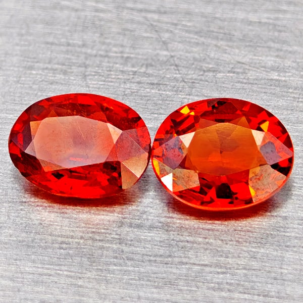 Natural Orange Red Spessartine Garnet 1.09 Ct. 2 Pcs Oval Shape 5.6 x 4.6 Mm Gemstones From Namibia (1 of 3)