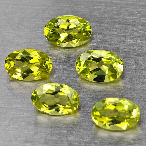 Natural Green Peridot 2.79 Ct. 5 Pcs Oval Shape 6.1 x 4.1 Mm Gemstones From Pakistan (1 of 3)