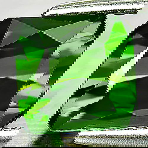 Natural Green Tourmaline 1.05 Ct. VVS Octagon Shape 5.7 x 5.6 Mm. Unheated Gemstone From Nigeria: Product ID: 807241009 Product Name: Natural Tourmaline Weight: 1.05 CT. Size: 5.7 x 5.6 x 3.8 MM. Shape: Octagon Color: Green Clarity:VVS Luster: Good Gems Origin: Nigeria Treatment: Unheated Crystal