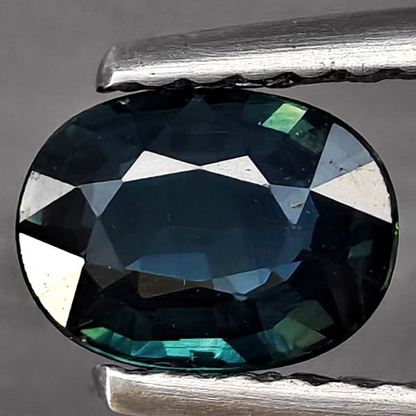 Natural Greenish Blue Sapphire 0.70 Ct. Oval Shape 6.4 x 5.8 Mm Gemstones From Thailand (1 of 3)