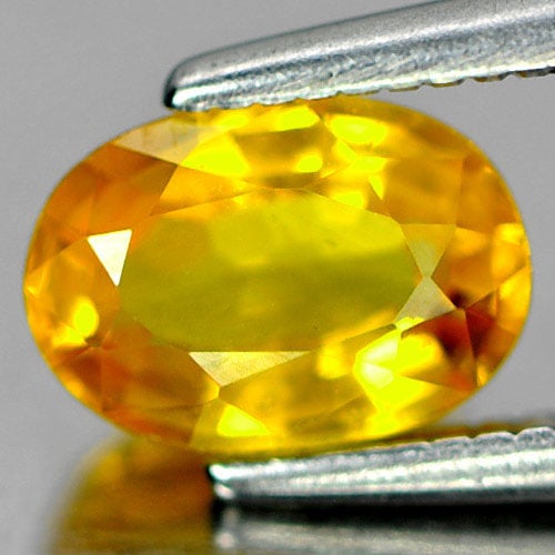 Natural Yellow Sapphire 1.14 Ct. VS Oval Shape 7.1 x 5 Mm. Gemstone From Thailand (1 of 3)