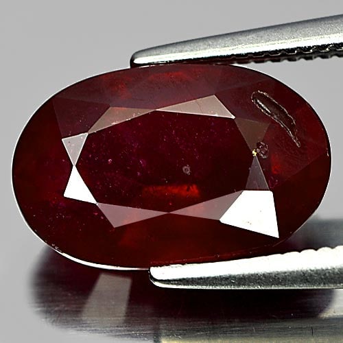 Natural Blood Red Ruby 4.51 Ct. Oval Shape 11.6 x 7.5 Mm. Gemstone From Madagascar (1 of 3)