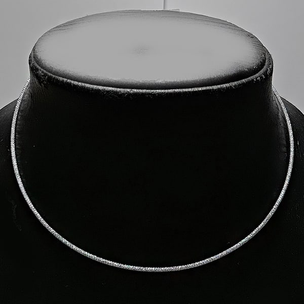 952 Sterling Silver Necklace Jewelry White Gold Plated Length 15 Inch. (1 of 3)