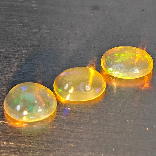 Natural Multi-Color Play Of Colour Opal 1.72 Ct. 3 Pcs Oval Cabochon Shape 6.9 x 5 Mm Gemstones From (1 of 3)