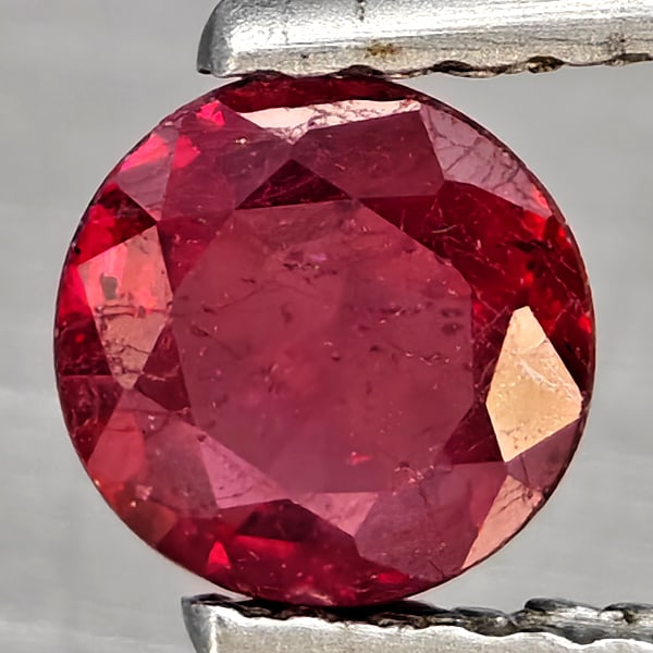 Natural Pinkish Red Ruby 0.70 Ct. Round Shape 5.1 Mm Gemstone From Madagascar (1 of 3)