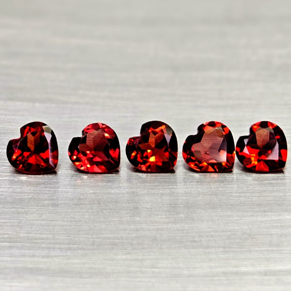 Natural Purplish Red Rhodolite Garnet 4.33 Ct. 5 Pcs Heart Shape 6 x 5.9 Mm Gemstones From (1 of 3)