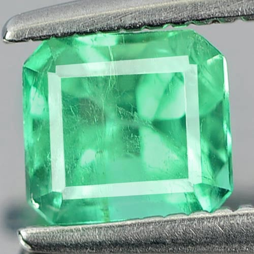 Natural Green Emerald 0.66 Ct. Octagon Shape 5.4 x 4.8 Mm. Gemstone From Columbia (1 of 3)