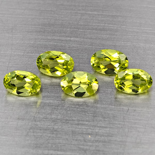 Natural Green Peridot 2.83 Ct. 5 Pcs Oval Shape 6.2 x 4.1 Mm Gemstones From Pakistan (1 of 3)
