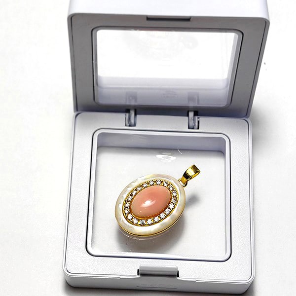 Natural Pearl Seashell 952 Sterling Silver Pendant Jewelry Yellow Gold Plated: Product ID: 805206436 Product Type: 925 Sterling Silver Fine Jewelry Jewelry Weight: 16.46 Grams. Gemstones Color: White Metal: Solid Silver 92.5%. Gemstone Detail: Pearl At Your Service: At Treasure