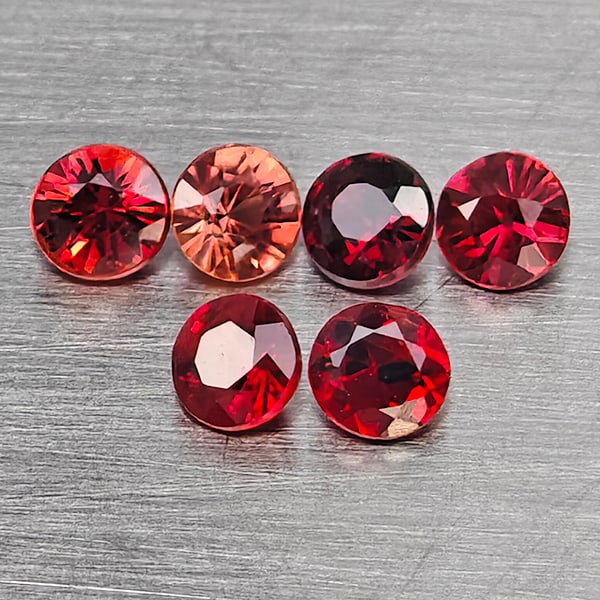 Natural Orangish Red Songea Sapphire 0.71 Ct. 6 Pcs Round Shape 2.5 Mm Gemstones From Tanzania (1 of 3)