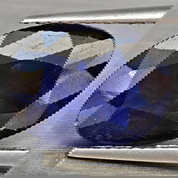 Natural Blue Sapphrie 6.14 Ct. Oval Shape 12.5 x 9.6 Mm Gemstone From Madagascar (1 of 3)