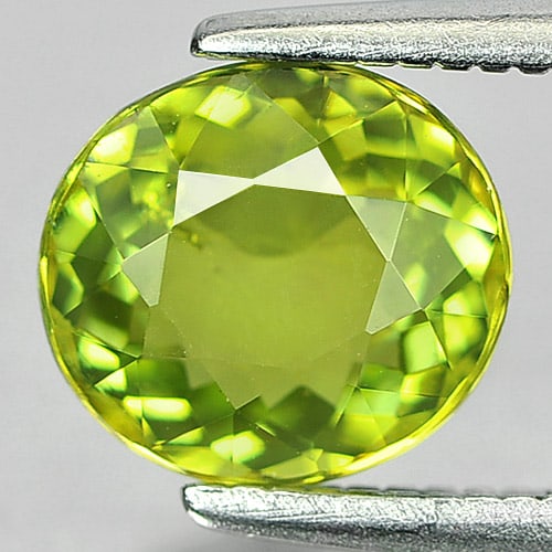 Natural Green Tourmaline 1.33 Ct. Oval Shape 7.4 x 6.7 Mm. Gemstone From Nigeria (1 of 3)