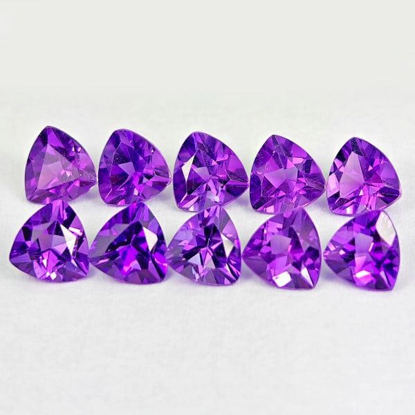 Natural Purple Amethyst 4.13 Ct. 10 Pcs. VVS Trilliant Shape 5.2 x 5.2 Mm Gemstones From Brazil (1 of 3)