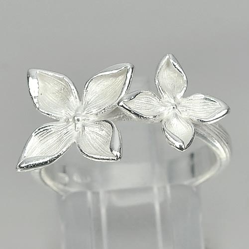 925 Sterling Silver Ring Jewelry Beautiful Flowers Design Size 8 (1 of 3)