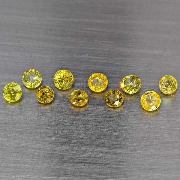Natural Greenish Yellow Titanium Sphene Rainbow Spark 3.07 Ct. 10 Pcs Round Shape 3.5 Mm Gemstones: Product ID: 806509335 Product Name: Natural Sphene Weight: 3.07 CT. Size: 3.5 x 3.5 x 2.5 MM. Shape: Round Shape Color: Greenish Yellow Titanium Ranibow Spark Clarity:SI1 Luster: Good Gems Origin: Mad
