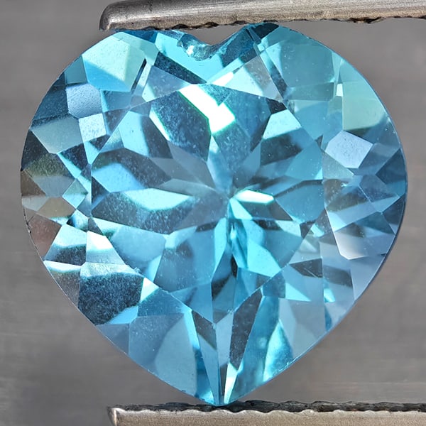 Natural Baby Blue Topaz 5.56 Ct. Heart Shape 11.2 Mm Gemstone From Brazil (1 of 3)