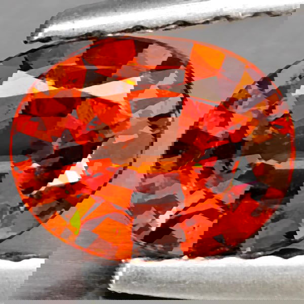 Natural Orange Spessartine Garnet 0.85 Ct. Oval Shape 6.7 x 5.3 Mm Gemstone From Namibia (1 of 3)