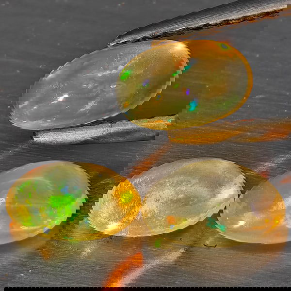 Natural Multi Color Play Of Colour Opal 1.38 Ct. 3 Pcs Oval Cabochon Shape Gemstones From Ethiopia (1 of 3)
