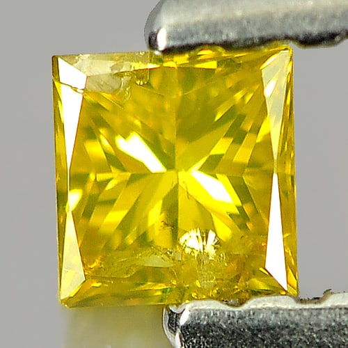 Natural Yellow Diamond 0.13 Ct. Square Princess Cut 2.8 Mm: Product ID: 802104060 Product Name: Natural Enhanced Diamond Weight: 0.13 CT. Size: 2.8 x 2.8 x 2 MM. Shape: Square Princess Cut Color: Yellow Clarity:SI1 Luster: Scintillating Gems Origin: Belgium Tr