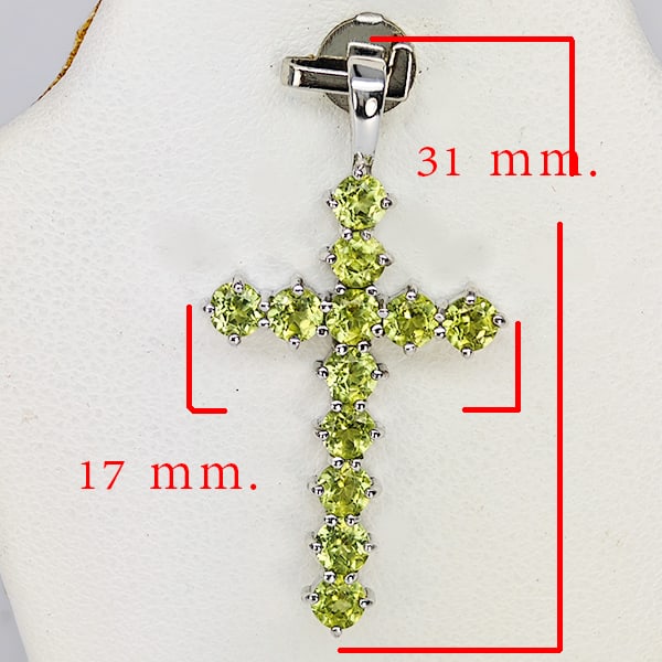Natural Green Peridot 925 Sterling Silver Pendant Jewelry 1.60 Grams Cross Design (1 of 3)