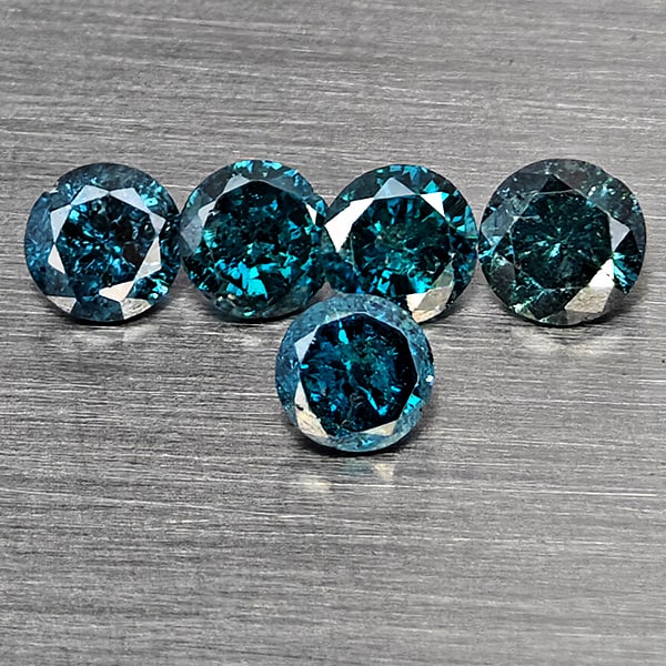 Natural Blue Loose Diamond 0.45 Ct. 5 Pcs Round Diamond Cut 2.8 Mm: Product ID: 502100563 Product Name: Natural Natural Diamond Weight: 0.45 CT. Size: 2.8 x 2.8 x 1.8 MM. Shape: Round Diamond Cut Color: Blue Clarity:SI1 Luster: Good Gems Origin: Belgium Treatment: Tre